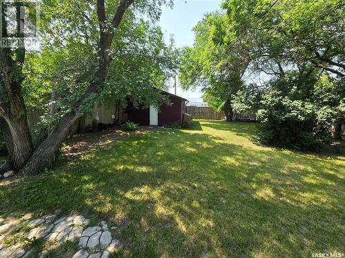 231 Laurier Street, Glenavon, SK - Outdoor