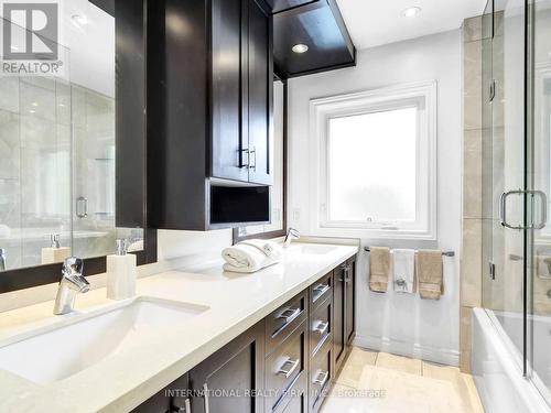 51 Blue Forest Drive, Toronto (Bathurst Manor), ON - Indoor Photo Showing Bathroom