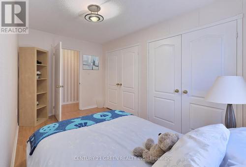 461 Nahani Way, Mississauga (Hurontario), ON - Indoor Photo Showing Bedroom