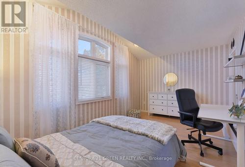 461 Nahani Way, Mississauga (Hurontario), ON - Indoor Photo Showing Bedroom