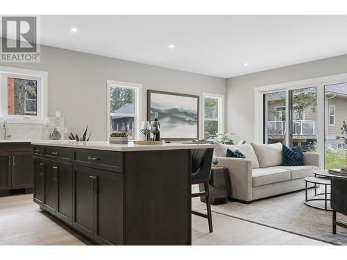 1744 Pine Ridge Mountain  Trail, Invermere, BC - Indoor Photo Showing Living Room