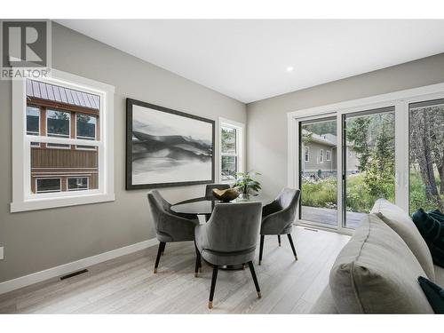 1744 Pine Ridge Mountain  Trail, Invermere, BC - Indoor Photo Showing Dining Room