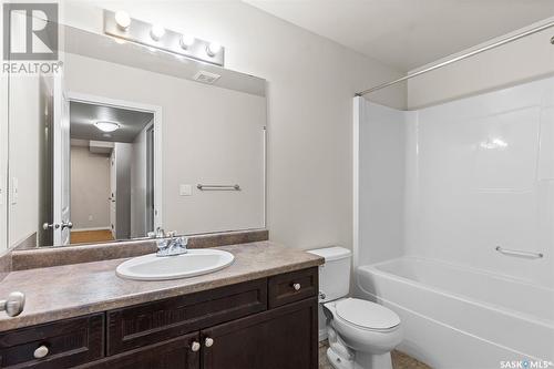 110 Ashworth Crescent, Saskatoon, SK - Indoor Photo Showing Bathroom