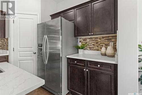 110 Ashworth Crescent, Saskatoon, SK - Indoor Photo Showing Kitchen