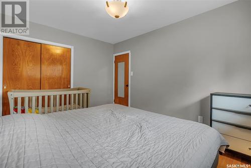 58 Harrison Crescent, Saskatoon, SK - Indoor Photo Showing Bedroom