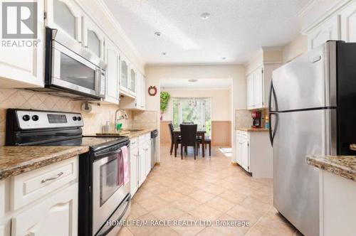 51 Beck Boulevard, Penetanguishene, ON - Indoor Photo Showing Kitchen