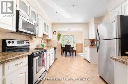 51 Beck Boulevard, Penetanguishene, ON - Indoor Photo Showing Kitchen With Upgraded Kitchen