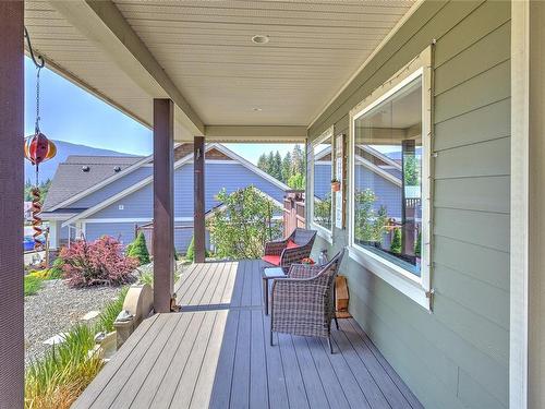 446 Mountain View Dr, Lake Cowichan, BC 