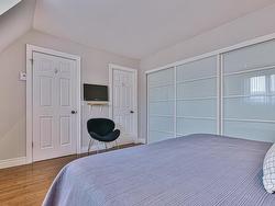 Master bedroom - 