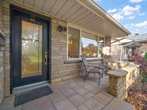 Exterior entrance - 605 Rue Dorais, Montréal (Saint-Laurent), QC - Outdoor With Deck Patio Veranda