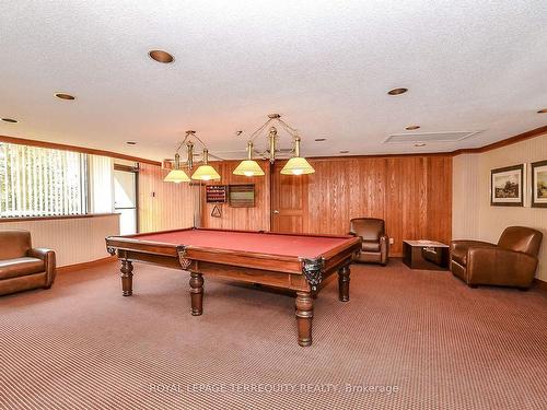 802-40 Richview Rd, Toronto, ON - Indoor Photo Showing Other Room