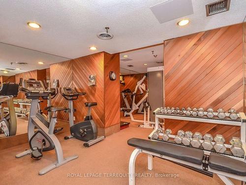 802-40 Richview Rd, Toronto, ON - Indoor Photo Showing Gym Room