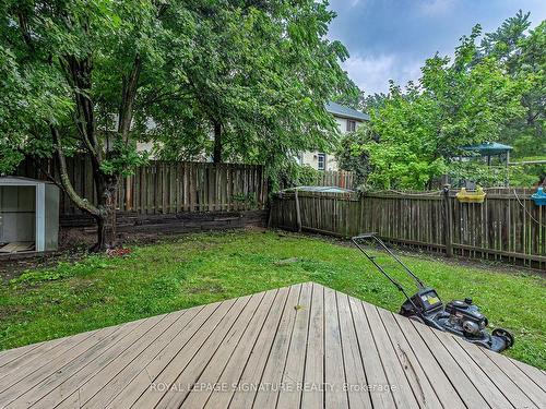 901 Lawson Rd N, London, ON - Outdoor With Deck Patio Veranda With Backyard