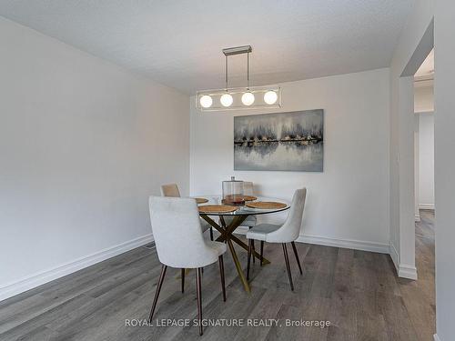 901 Lawson Rd N, London, ON - Indoor Photo Showing Dining Room