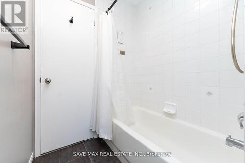 440 Stonegate Avenue, Oshawa, ON - Indoor Photo Showing Bathroom