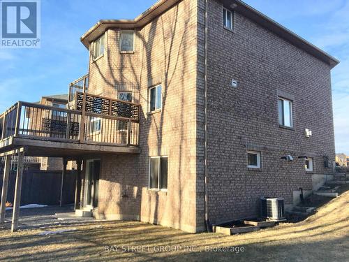 28 Shalom Way, Barrie, ON - Outdoor With Balcony With Exterior