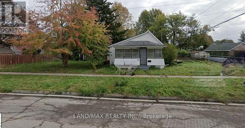 461 Selkirk Street, Chatham-Kent, ON - Outdoor