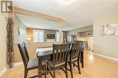 83 Forestgate Drive, Hamilton (Fessenden), ON - Indoor Photo Showing Dining Room