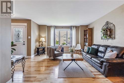 35 Rainford Court, Moncton, NB - Indoor Photo Showing Living Room