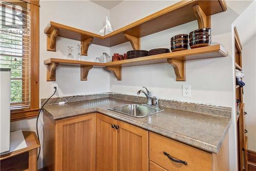 31 Edgewater Lane, Little Shemogue, NB - Indoor Photo Showing Kitchen