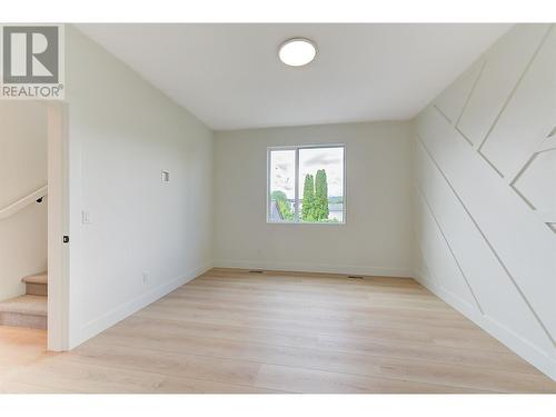 853 Kinnear Court, Kelowna, BC - Indoor Photo Showing Other Room