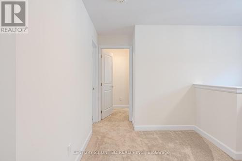 325 Mullighan Gardens, Peterborough (Northcrest), ON - Indoor Photo Showing Other Room