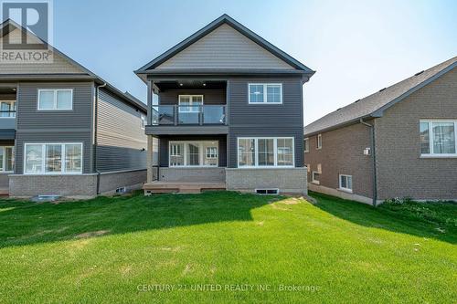 325 Mullighan Gardens, Peterborough (Northcrest), ON - Outdoor With Balcony