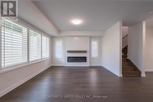 325 Mullighan Gardens, Peterborough (Northcrest), ON - Indoor Photo Showing Living Room With Fireplace