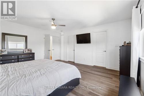 106 Spruce Crescent, Welland, ON - Indoor Photo Showing Bedroom