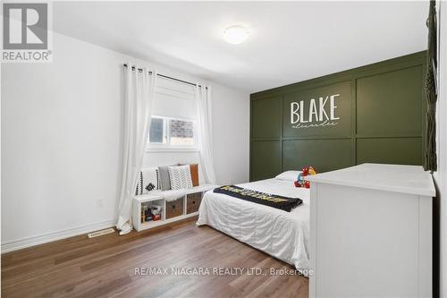 106 Spruce Crescent, Welland, ON - Indoor Photo Showing Bedroom