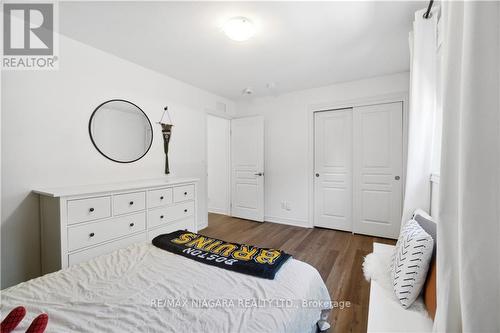 106 Spruce Crescent, Welland, ON - Indoor Photo Showing Bedroom