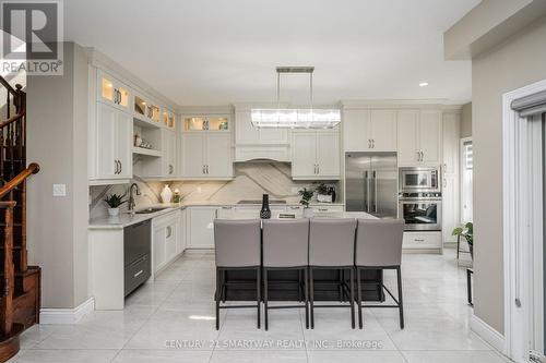 159 Wright Crescent, Niagara-On-The-Lake, ON - Indoor Photo Showing Kitchen With Stainless Steel Kitchen