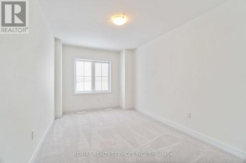 172 Eastbridge Avenue, Welland, ON - Indoor Photo Showing Other Room