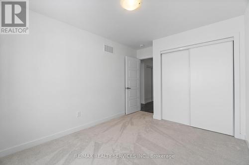 172 Eastbridge Avenue, Welland, ON - Indoor Photo Showing Other Room