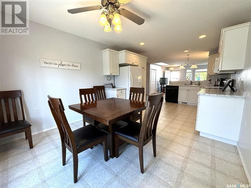 126 16Th Street, Battleford, SK - Indoor Photo Showing Dining Room