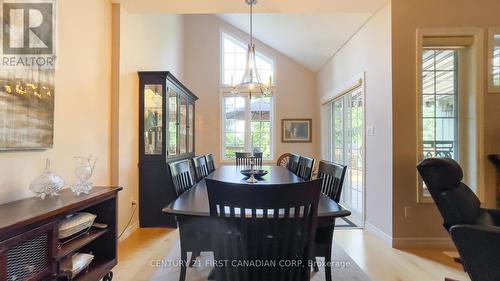 5 Oakwood Links Lane, Lambton Shores (Grand Bend), ON - Indoor Photo Showing Dining Room