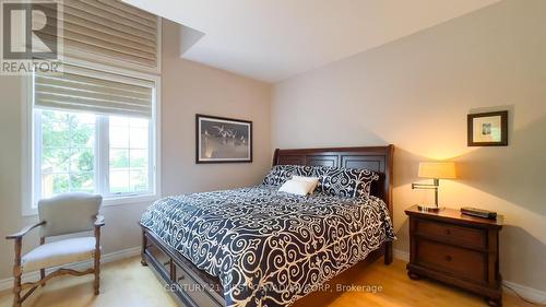 5 Oakwood Links Lane, Lambton Shores (Grand Bend), ON - Indoor Photo Showing Bedroom