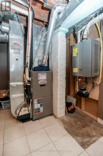 24 Hyla Street, London, ON - Indoor Photo Showing Basement