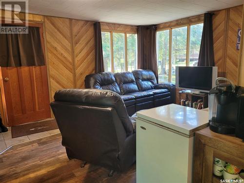 8 Mallard Avenue, Greenwater Provincial Park, SK - Indoor Photo Showing Living Room