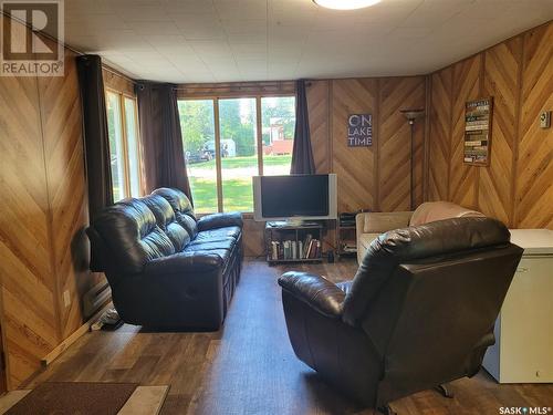 8 Mallard Avenue, Greenwater Provincial Park, SK - Indoor Photo Showing Living Room