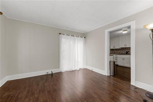 5419 Maple Street, Niagara Falls, ON - Indoor Photo Showing Other Room