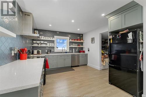 9900 Walker, Amherstburg, ON - Indoor Photo Showing Kitchen