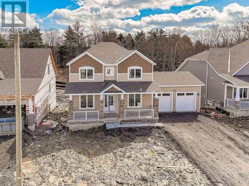 28 Dyer Crescent, Bracebridge, ON - Outdoor With Deck Patio Veranda With Facade