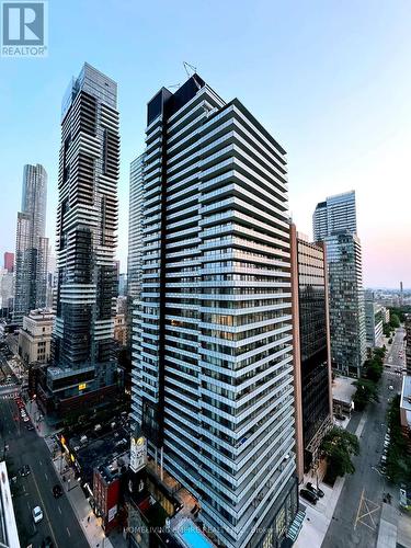 2013 - 501 Yonge Street, Toronto, ON - Outdoor With Facade