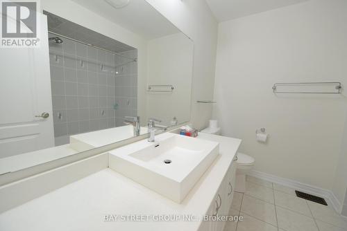 14 Begonia Street, Markham, ON - Indoor Photo Showing Bathroom