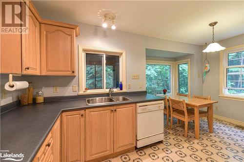 1923 Marchmont Road, Severn, ON - Indoor Photo Showing Kitchen With Double Sink