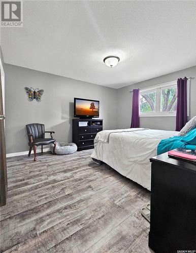 519 Palliser Drive, Swift Current, SK - Indoor Photo Showing Bedroom