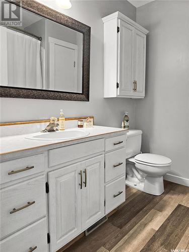 519 Palliser Drive, Swift Current, SK - Indoor Photo Showing Bathroom