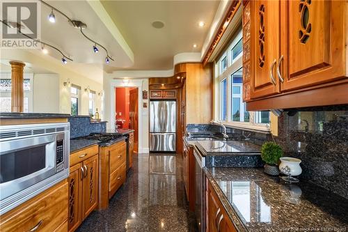 46 Clear View Road, Grand-Barachois, NB - Indoor Photo Showing Kitchen