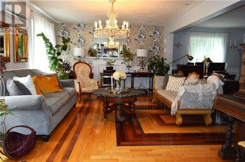 29 Aurora Court, Moncton, NB - Indoor Photo Showing Living Room